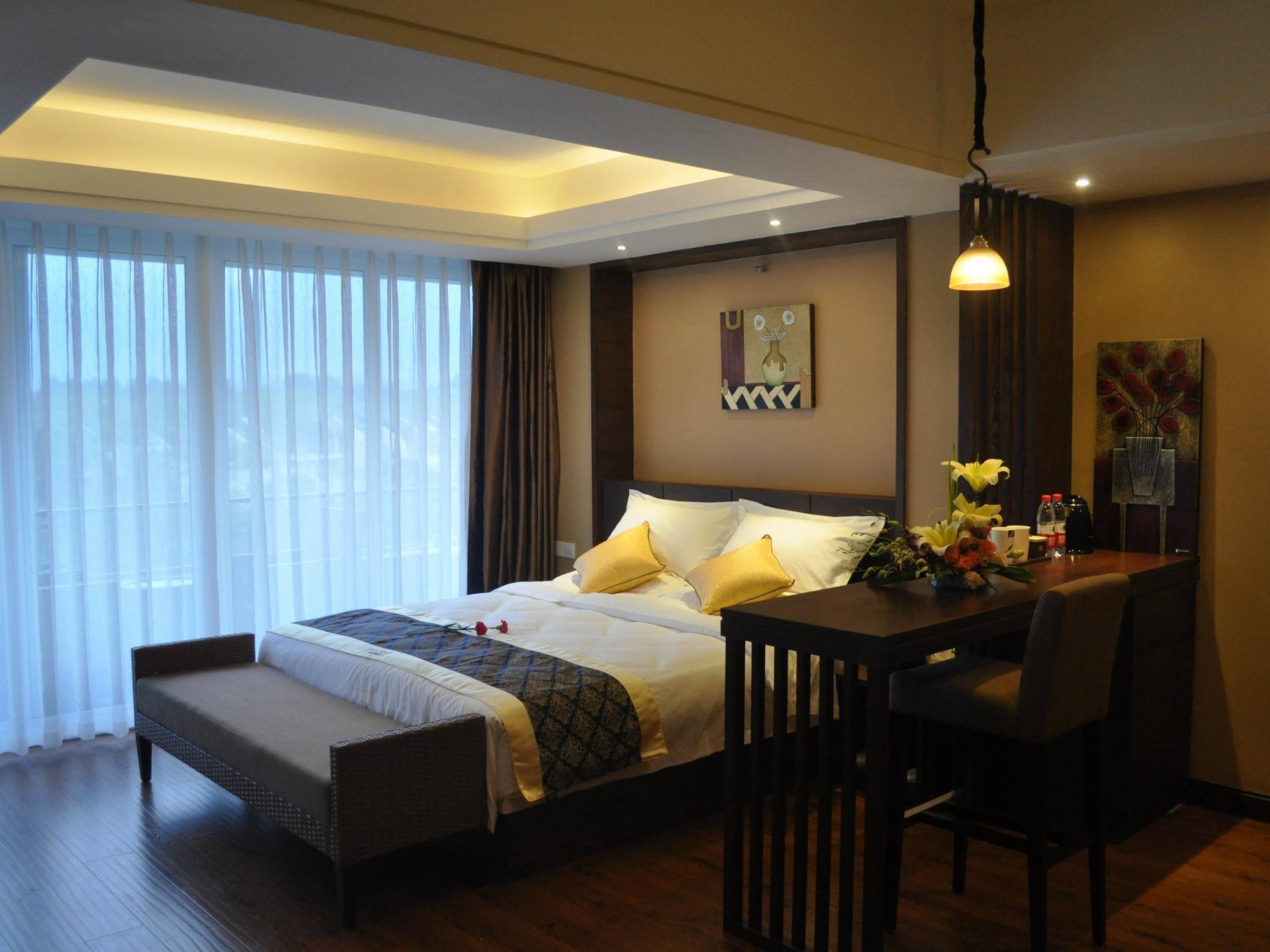 Emei Garden City Resort Gunung Emei Bagian luar foto